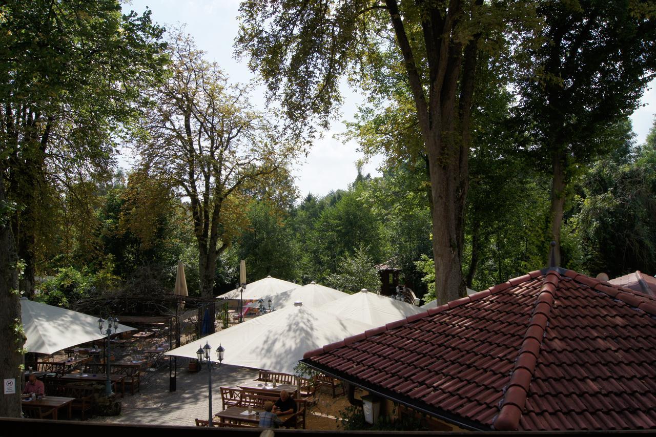 Heilsbronn Gasthof Schoenau מראה חיצוני תמונה